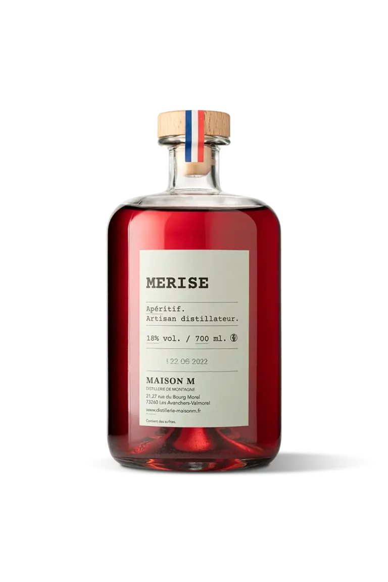 Flacon d'apéritif de montagne à la Merise de la distillerie Maison M.